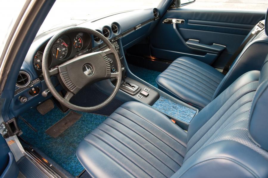  Mercedes-Benz 450 SL 1976 года  (фото 3 из 4)